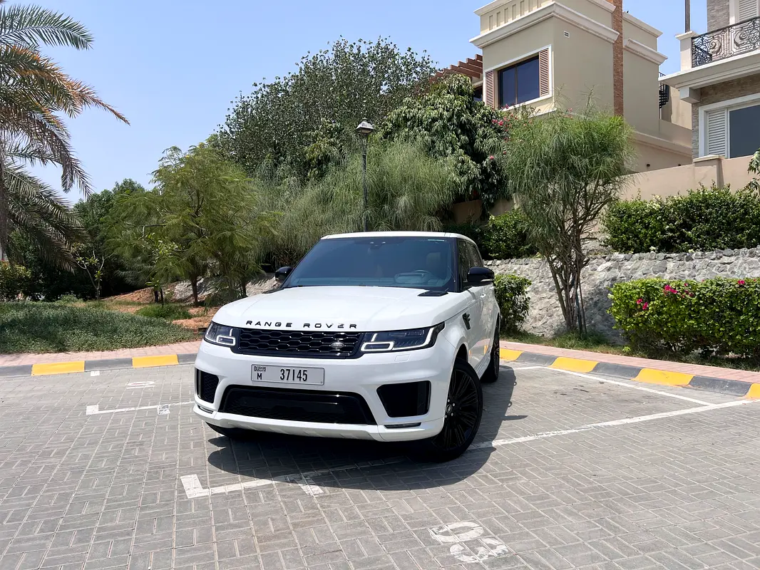 Land Rover Range Rover Sport 2019 — photo 1 of 11