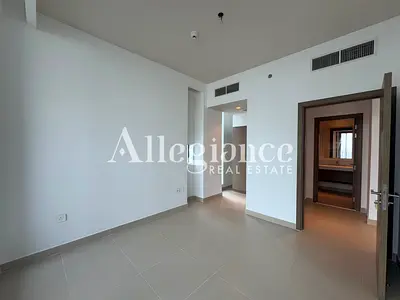 Large Layout l Expansive l Water View l Rented Unit