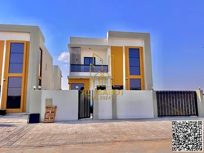 السعر شامل رسوم التسجيل والتمليك،  تصميم عصري  وتشطيبات راقية جدا  موقع ممتاز