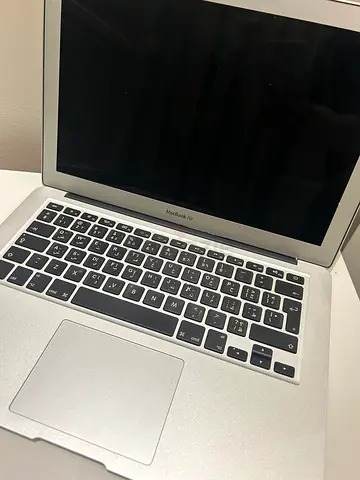 Used Apple MacBook Air 13-inch (Silver) early 2015 - Good Condition