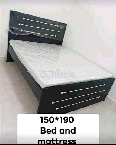 Brand New wood Bed Available queen