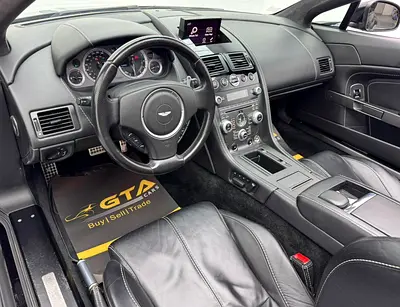 صورة 8 لـ 2013 Aston Martin VANTAGE