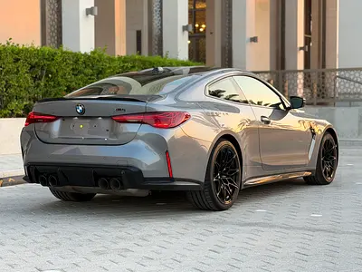 صورة 2 لـ 2025 BMW M4