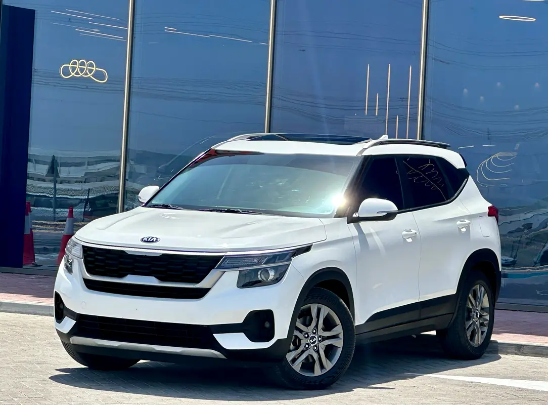 Kia Seltos 2021 — photo 1 of 11