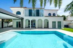 Turn Key - Luxury - Fully Furnished