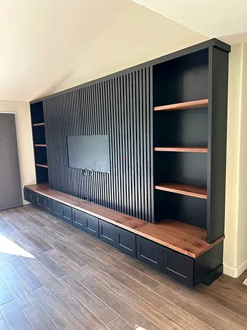 Custom Built-in Entertainment Unit with Shelving and TV Mount