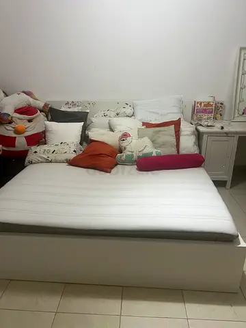 Queen size bed frame with mattress (good condition)
