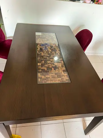 Home center 6 seater Solid Wood Dining Table with Inlaid Glass Centerpiece along with 4 chairs