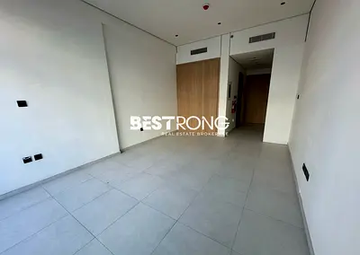 Spacious Studio | Prime Location | Unfurnished | 4 Cheques