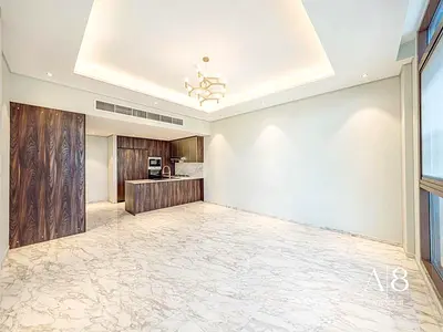 Modern 1 Bedroom | Prime Location | Chiller Free