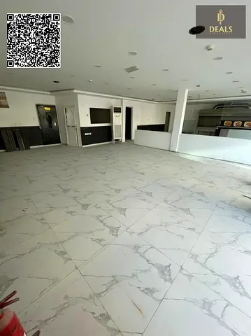 محل تجاري واسع للإيجار – موقع مميز مناسب لجميع الأنشطة