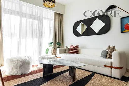 Designer 1BR | Vacant | Prime Downtown Living