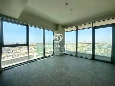 High Floor | Corner Unit | Chiller Free