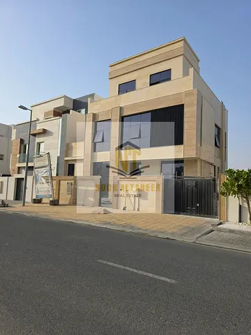 🏡 For Sale: Distinctive Standalone Villa in Al Hooshi, Sharjah A fantastic opportunity to own a villa with a modern design and a strategic location