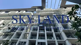 Move-in Ready | Fully Furnished | Central  Accessible