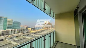 READY TO MOVE | BEACH ACCESS | PET FREE COMMUNITY