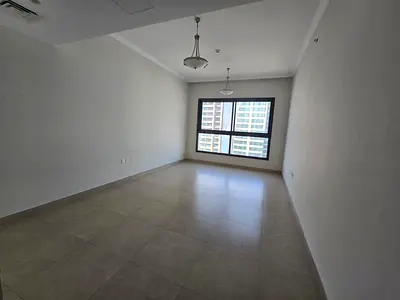 Master room + living room in Al Khan Al Qasba, second tenant, sea view, parking, extra wardrobes, modern tower, 2 bathrooms. AED 45K