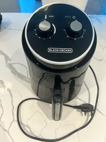 Black+Decker 1.5 Liter Air Fryer AerOfry, Black – AF100-B5