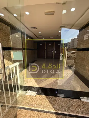 CORNER BUILDING FOR SALE IN BUTINA