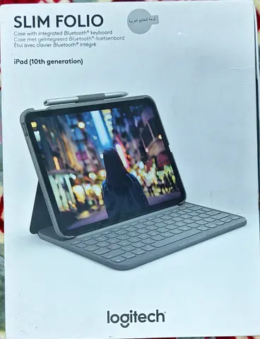Logitech Slim Folio Keyboard for iPad (A16) iPad (10th Gen) Slim Folio - Keyboard Case with Bluetoot