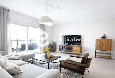 Vacant Now | Great Amenities | Premium Location