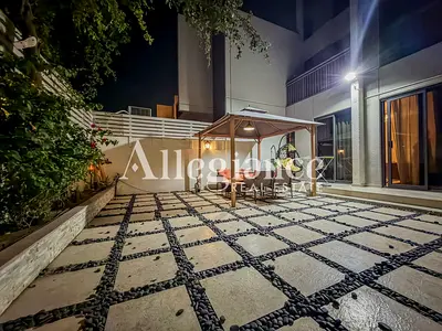 5 bedrooms (G+2) | Vacant | Excellent Condition | Unfurnished