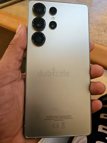 Samsung Galaxy s25 Ultra(Silver) - just like new