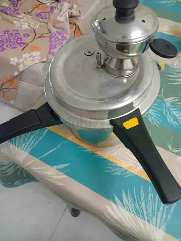 Aluminium Pressure Cooker 5ltr  Puttu maker