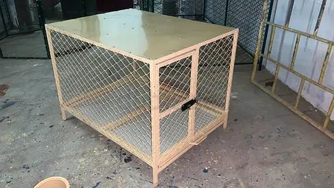 New Medium Metal Pet Cage / Crate
