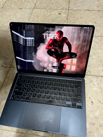 Macbook M2