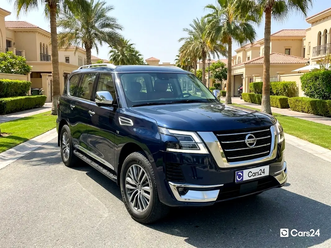 Nissan Patrol 2021 — photo 1 of 13