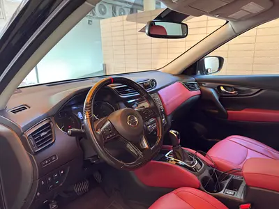 2018 Nissan Rogue SL - American Specs - GCC Ready