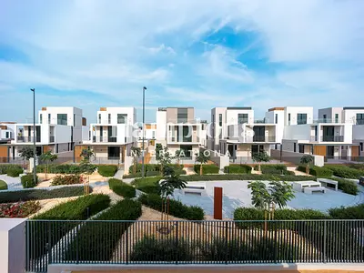 Exclusive 5 Bedroom Villa | Rooftop Terrace