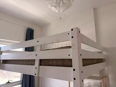 Ikea mattress , 140*200*18, comfortable sleeping experiences on it. High quality. Slight usages.