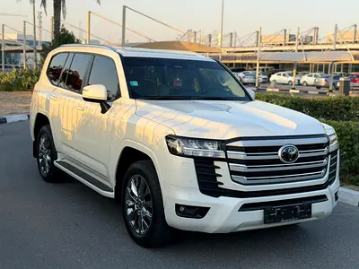 Toyota Land Cruiser GXR 2025 GCC Specs - Brand New