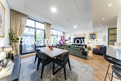 Upgraded Townhouse|Close to School|Quiet Location