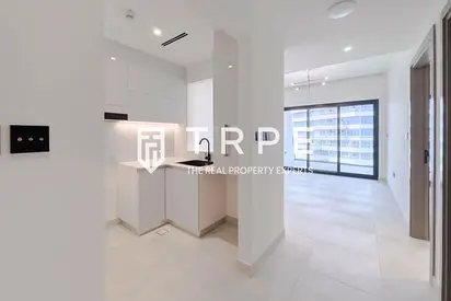 High Floor l Furnished l Ready To Move