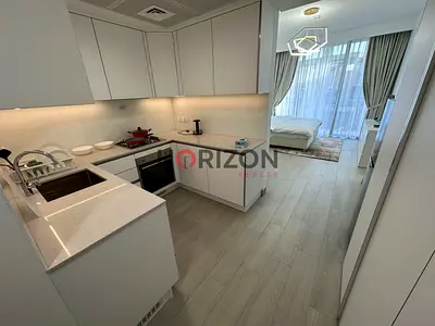 Vacant | Great View | Prime Location