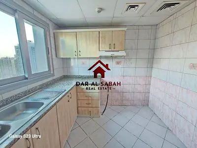 FRONT OF SAHARA 1BHK 2BATH = EASY ACCESS TO BUS STOP