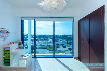 Luxurious 3 Bedroom Duplex - Sea View - Partly Furnished
