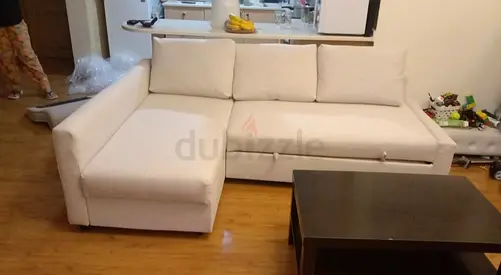 L-shaped 3-seater cream fabric sofa with chaise (good condition)