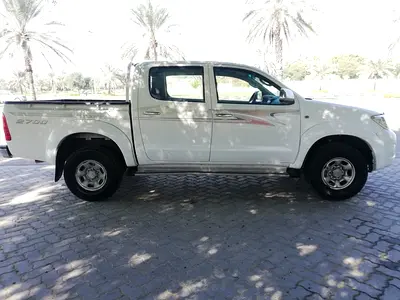 2011 Toyota HILUX — фото 10