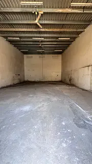 Warehouse for annual rent in Al Jurf Industrial Area 1 – Ajman. Easy access to main roads and suit