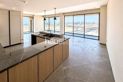 Chiller Free | Sea & Skyline View | 3 Beds + Maid