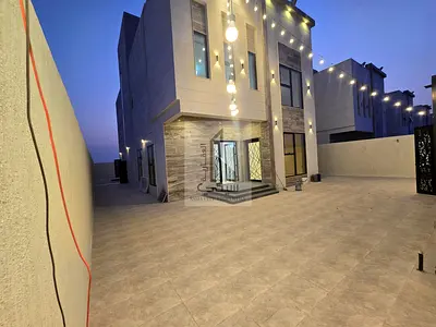 فيلا مودرن تشطيب فاخر تملك حر لجميع العرب