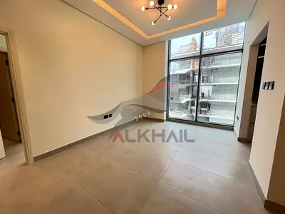 SKYLINE VIEWS l CLOSED KITCHEN l NEAR TO METRO I BRAND NEW