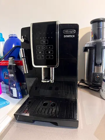 De’Longhi Dinamica fully automated coffee machine