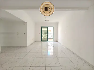 Well-Lit 3BHK with Parking & Balcony in Prime Educational Hub