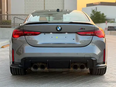 صورة 4 لـ 2025 BMW M4