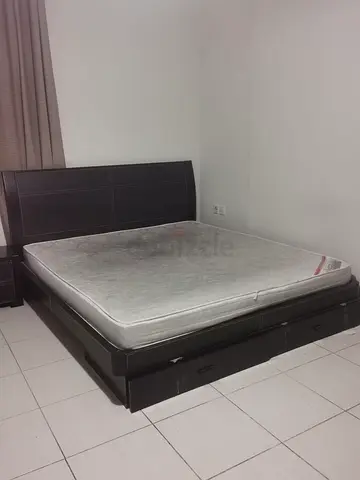 Bed with dresser and sides drawer